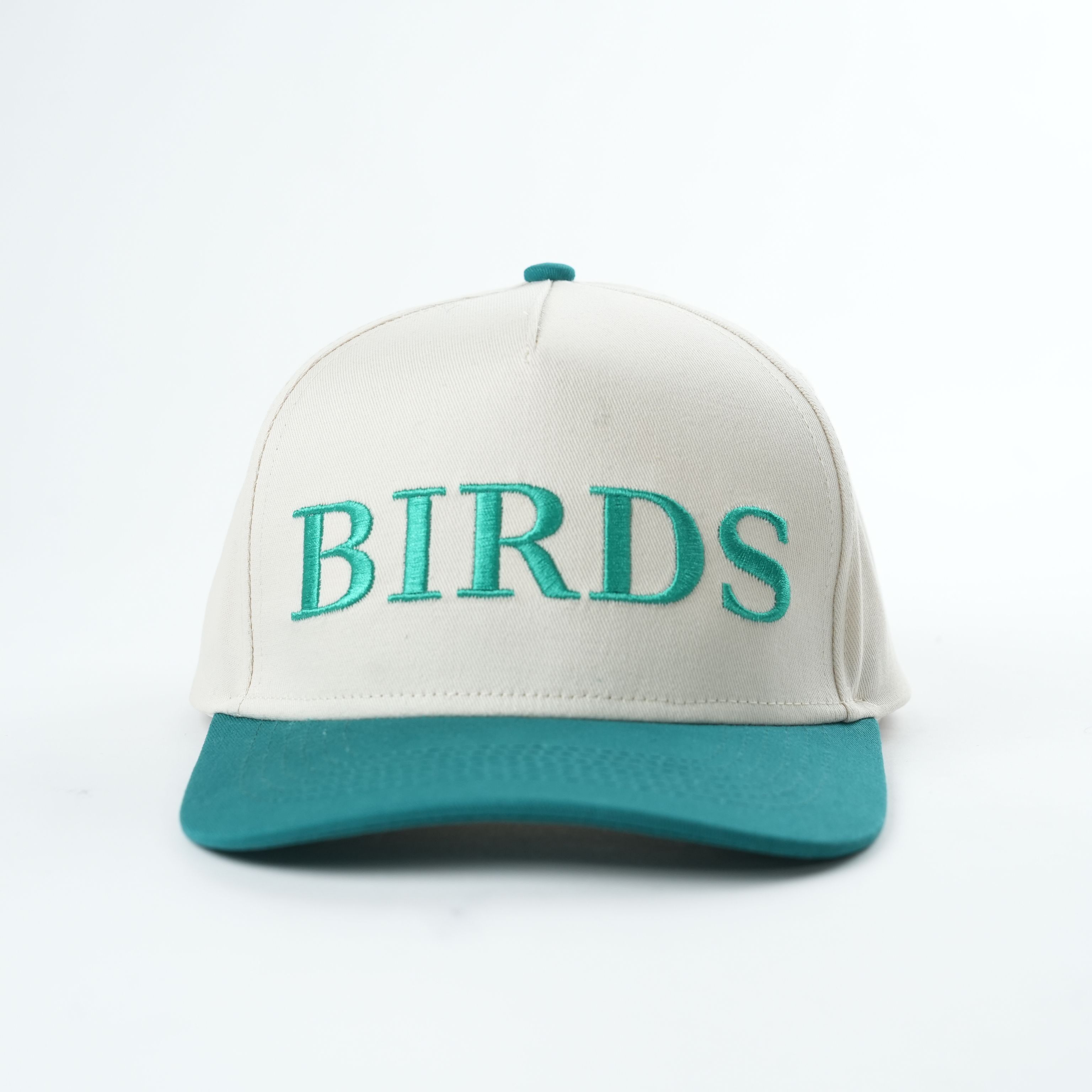 Stylish Two-Tone Cotton Baseball Cap with Adjustable Fit