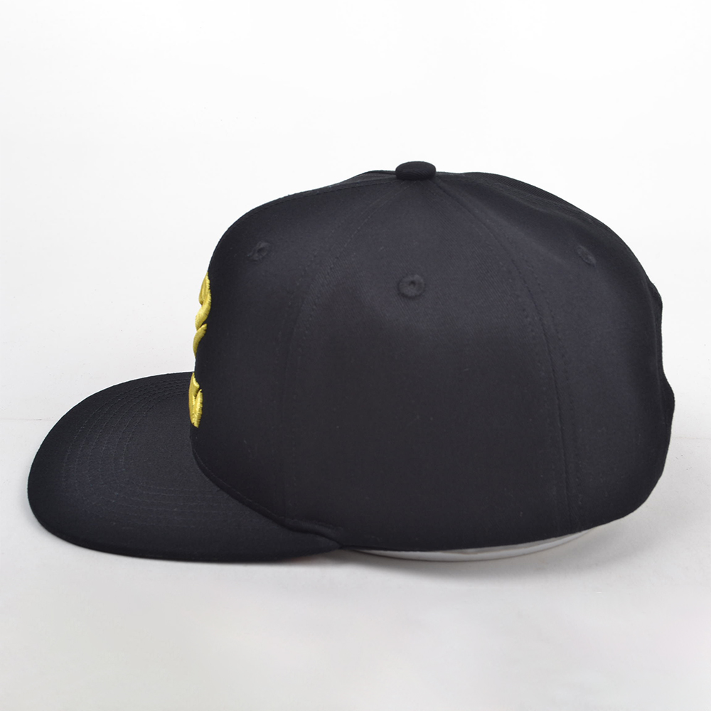 Black Snapback Hat with Yellow “NZ” 3D Embroidery – Custom Streetwear Flat Brim Cap
