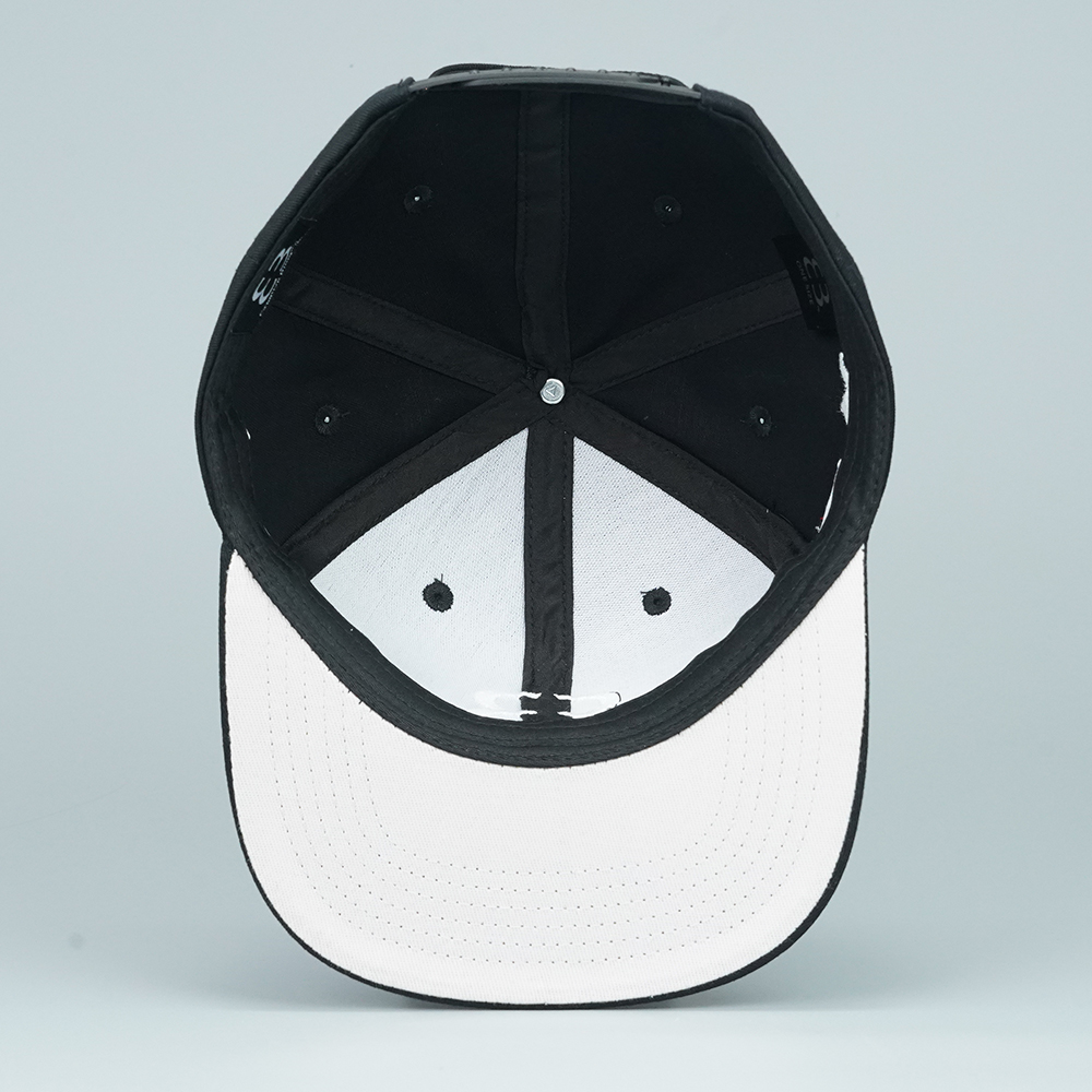 Black Snapback Hat with White B3 Logo – Custom Streetwear Flat Brim Cap