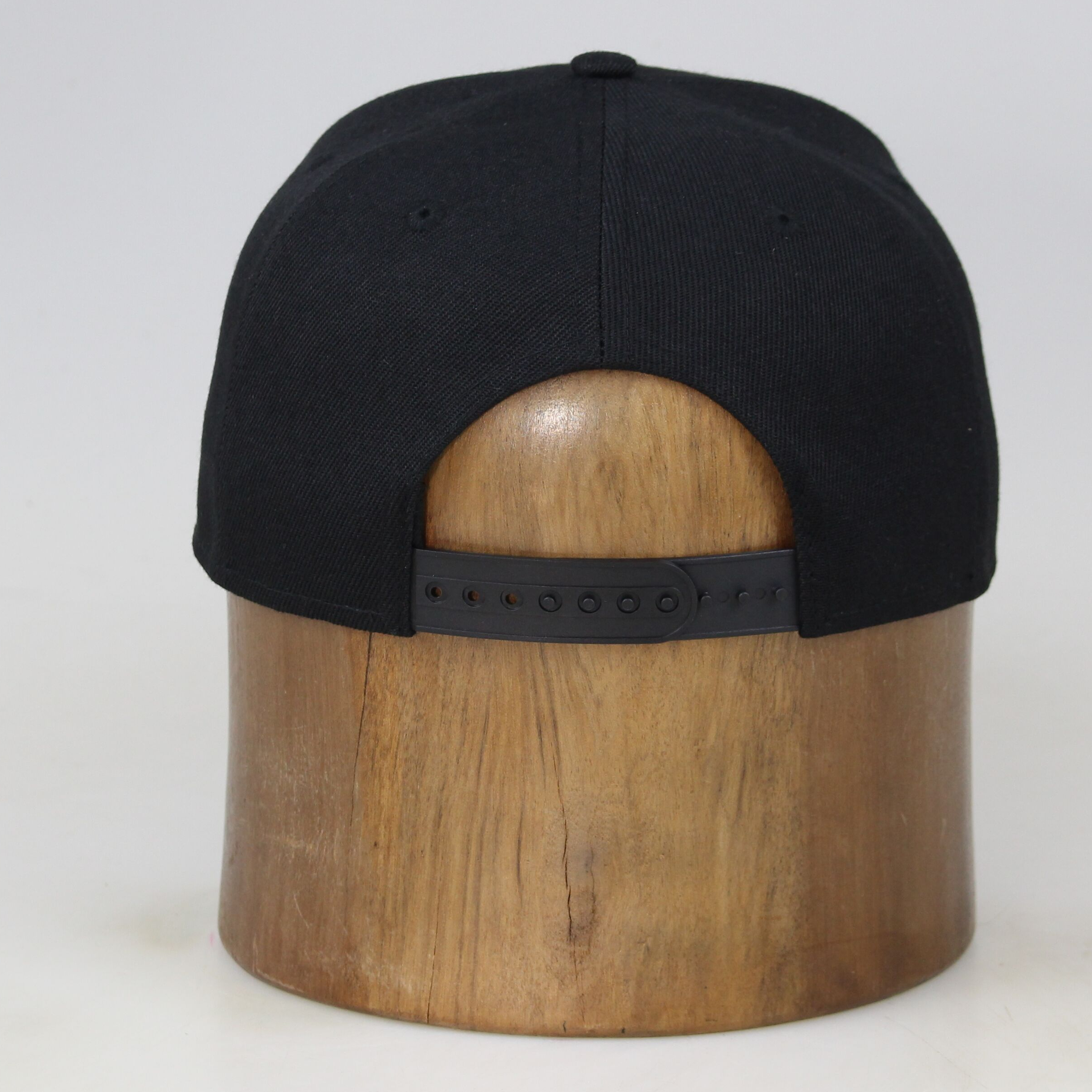 Hex Logo Red Embroidery Flat Brim Snapback Hat