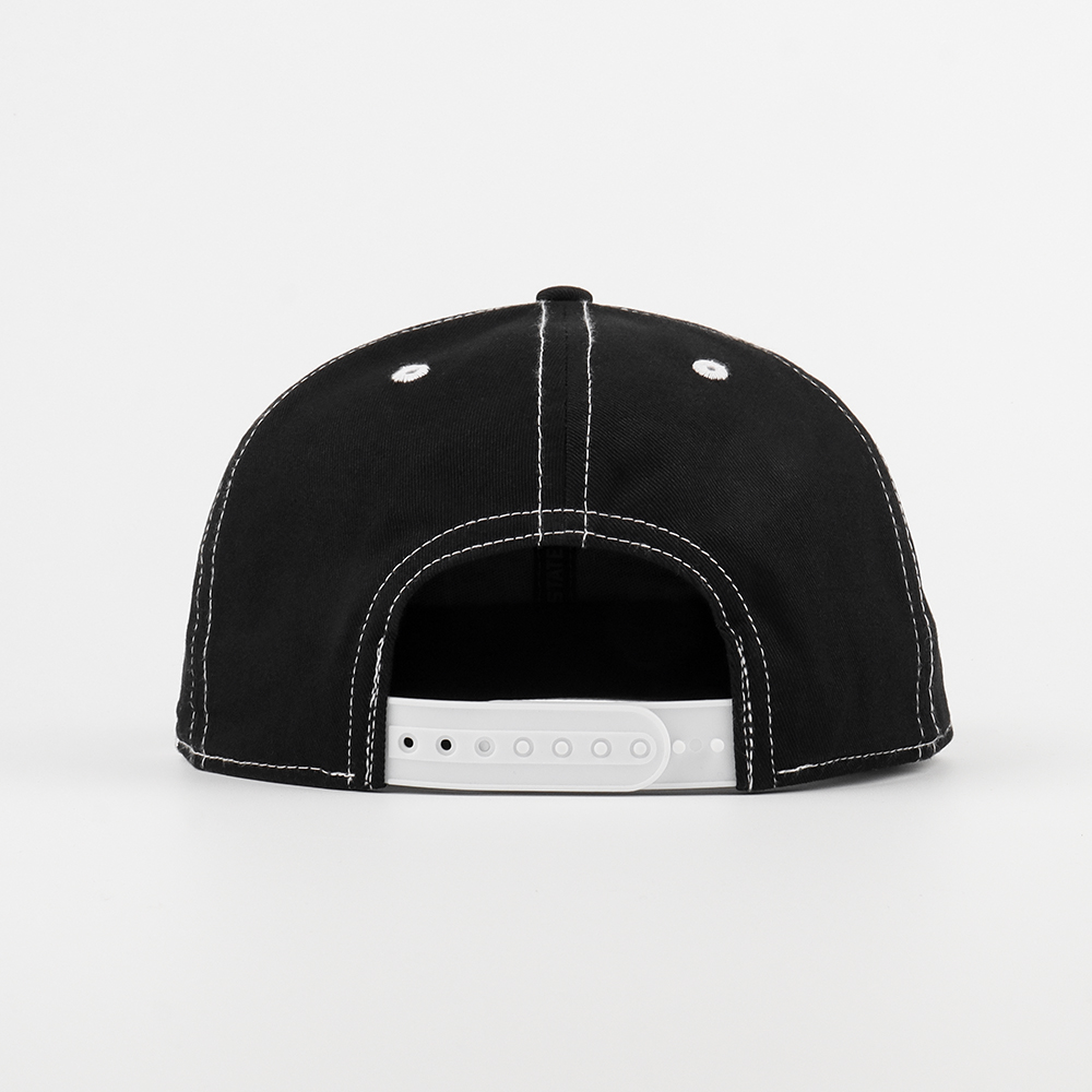 Custom 3D Embroidered Snapback Hat – Black 6 Panel Streetwear Design