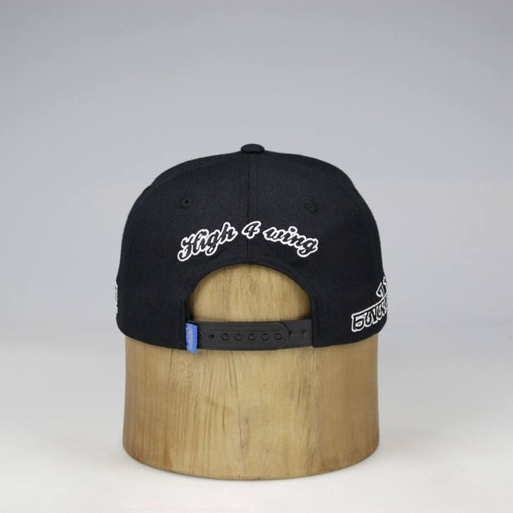 Geometric 3D Embroidered Snapback Cap – Urban Monogram Style