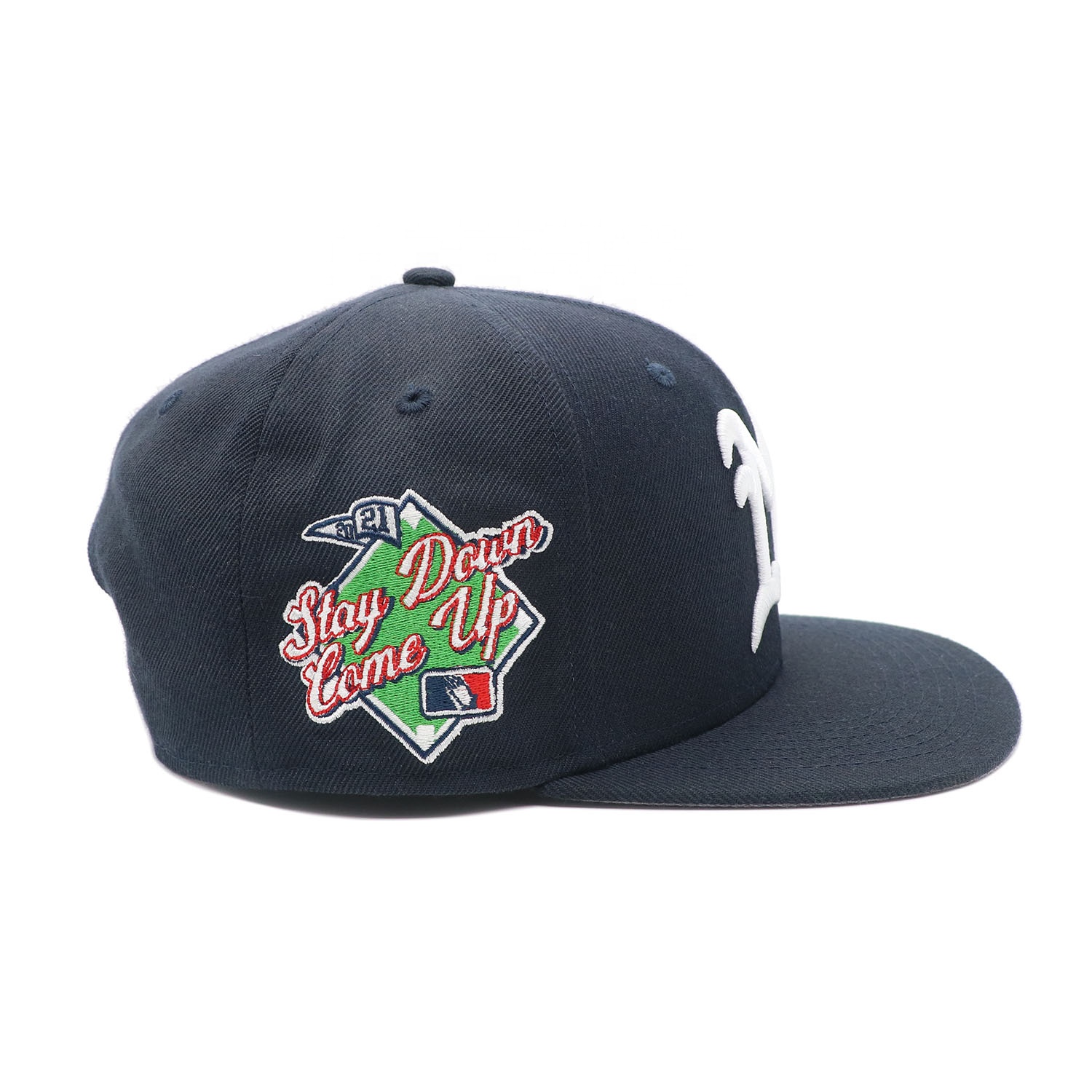 Navy Blue Letter Logo Snapback Cap – 3D Embroidered Flat Brim Hat