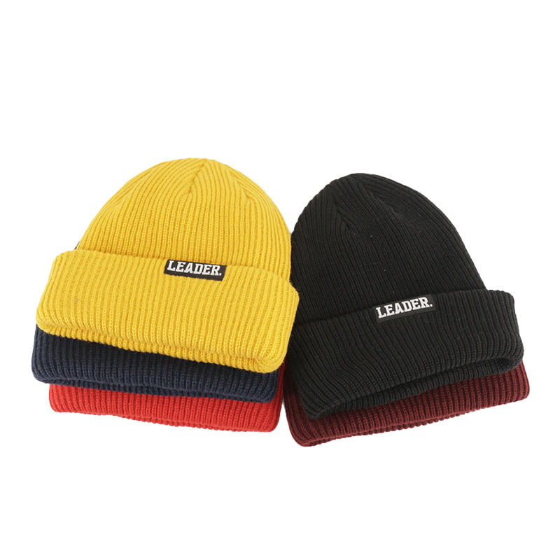 Ribbed Cuffed Knit Beanies with Woven Leader Label in Five Solid Colors