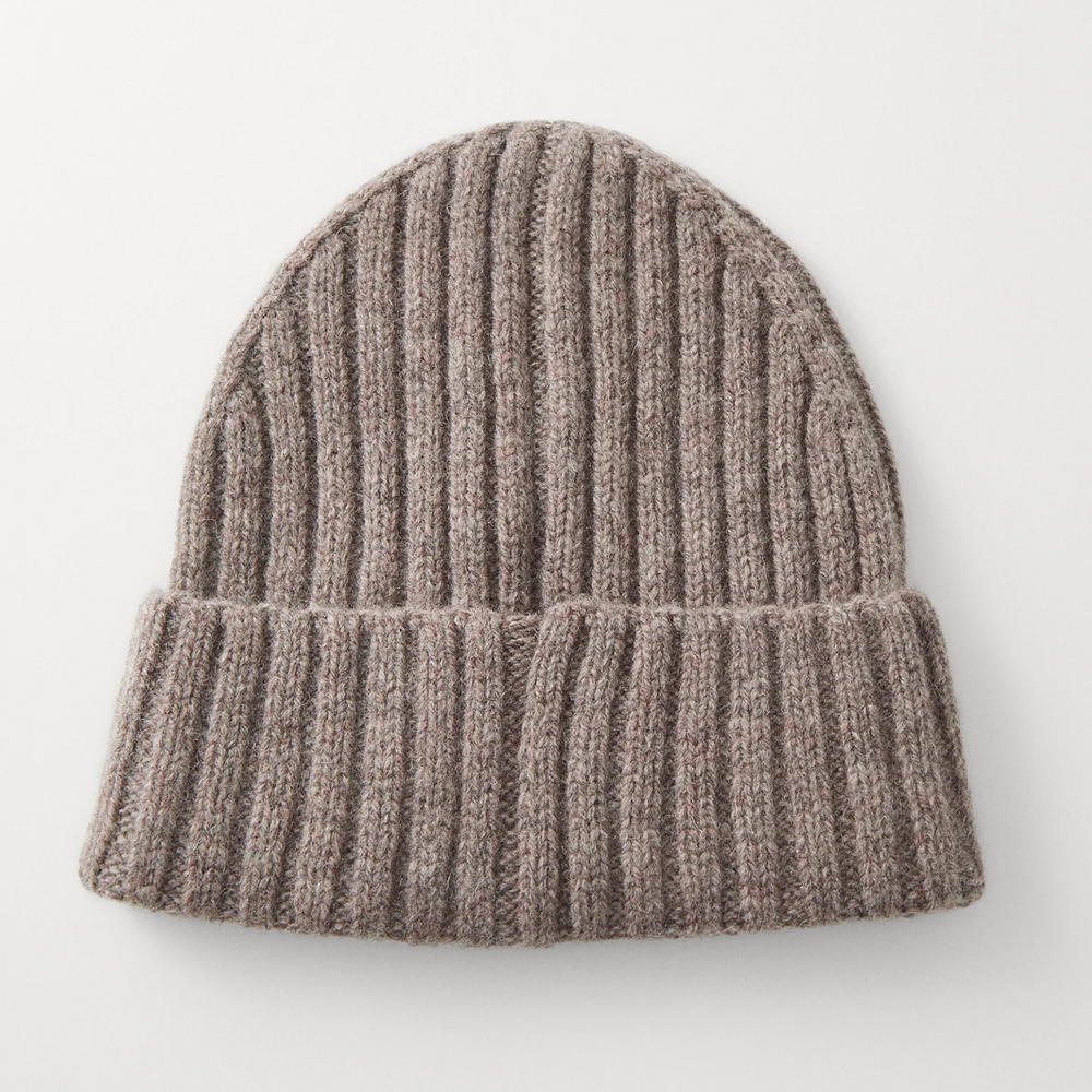 Ribbed Knit Cuffed Beanie with Woven Front Label