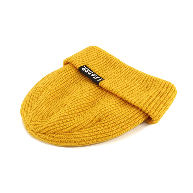 Ribbed Cuffed Knit Beanies with Woven Leader Label in Five Solid Colors