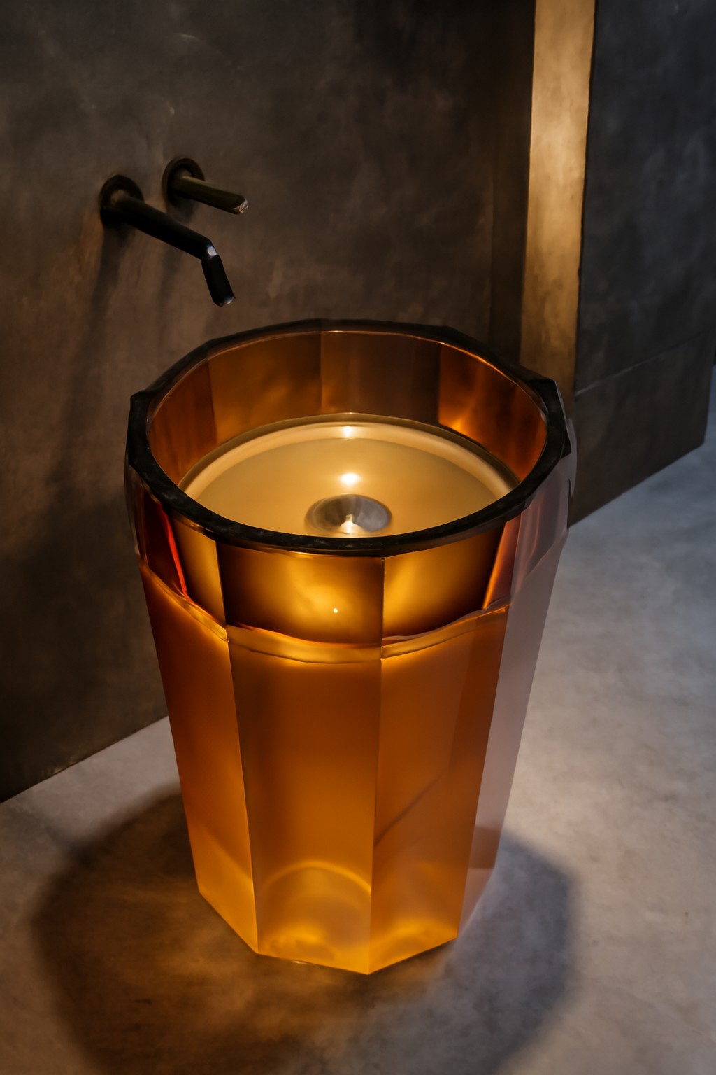 GEMTOWER Faceted Acrylic Pedestal Sink Series