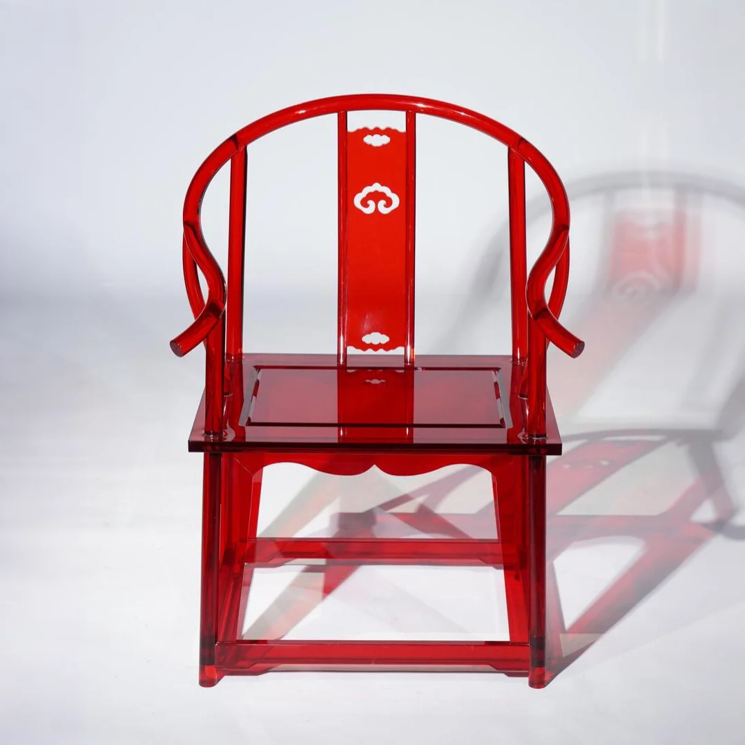 Yun’ao Translucent Crimson Throne Chair