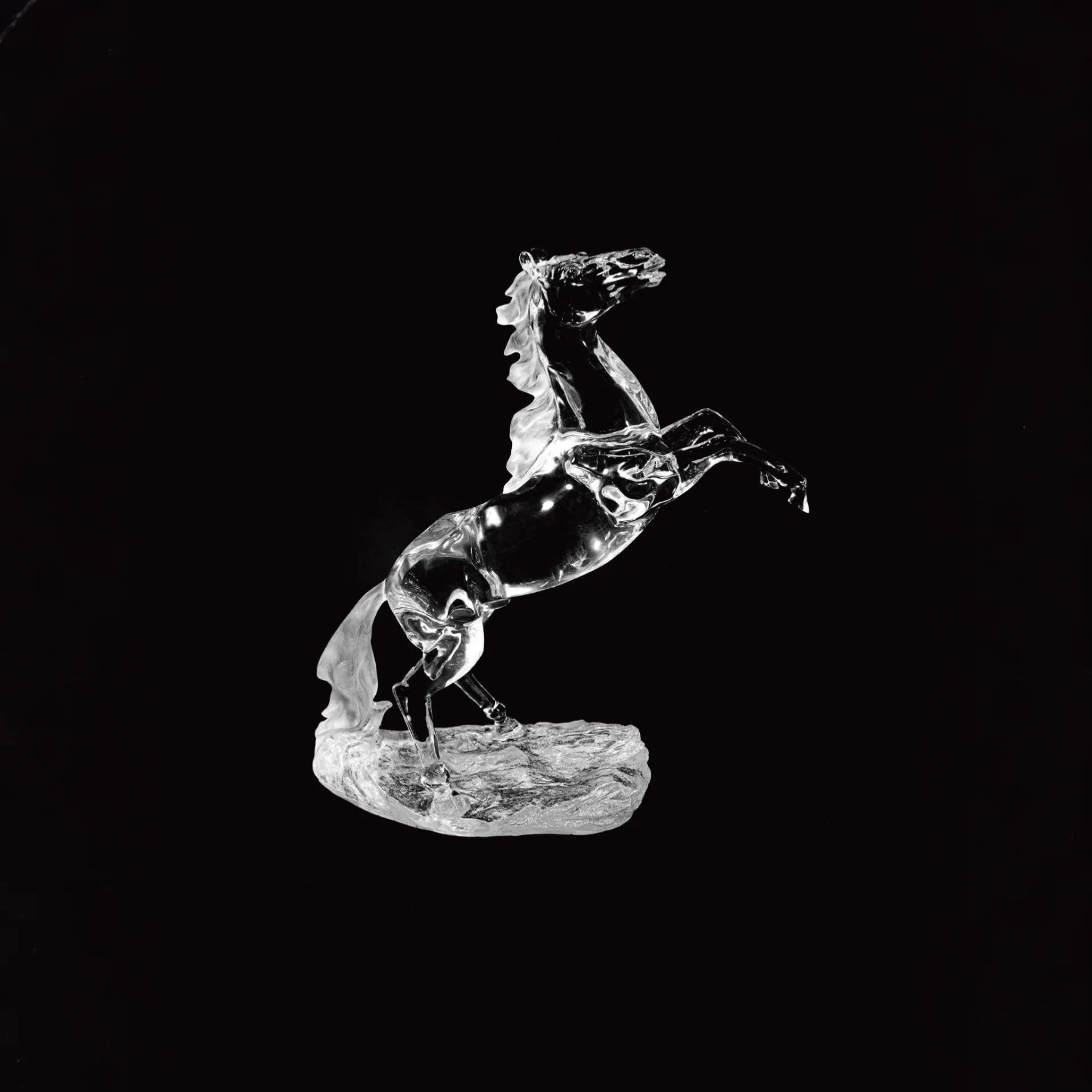 Clear Shadow and Flowing Light Furniture ornaments