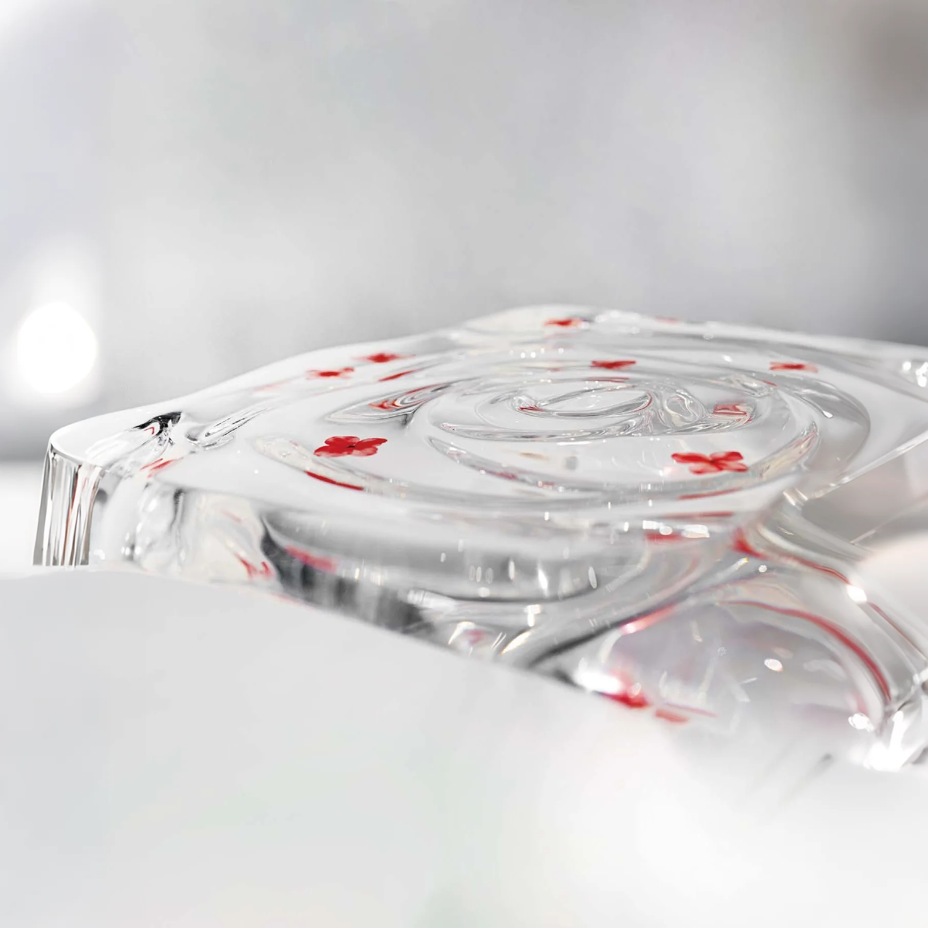 Season's Gift Flower Chair