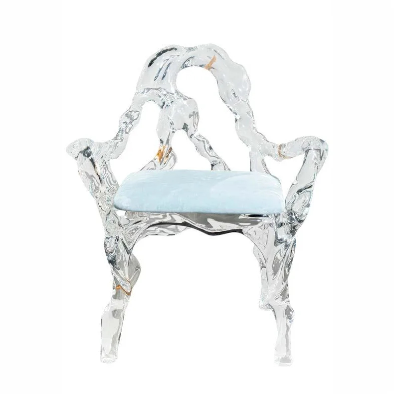 Trace the originality and enjoy the purity Chair