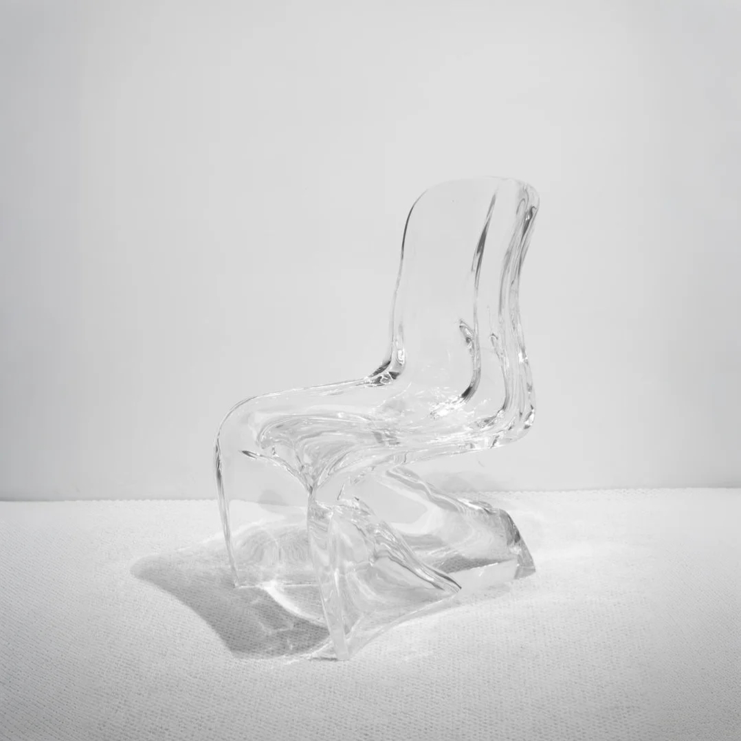 Lumen Flow Acrylic Chair