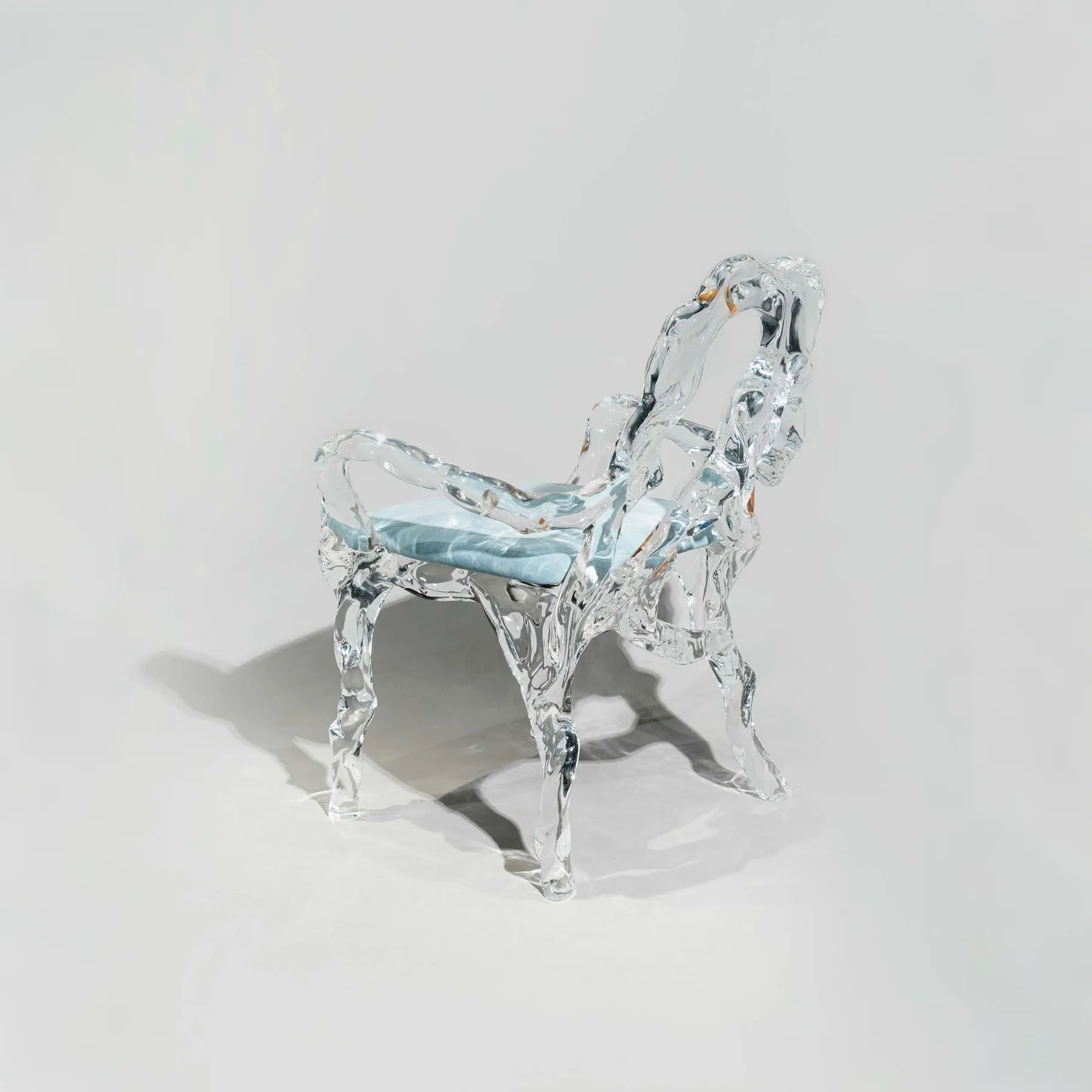 Trace the originality and enjoy the purity Chair