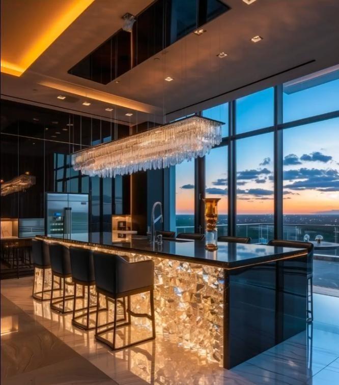 Golden Cut Crystal Bar Island