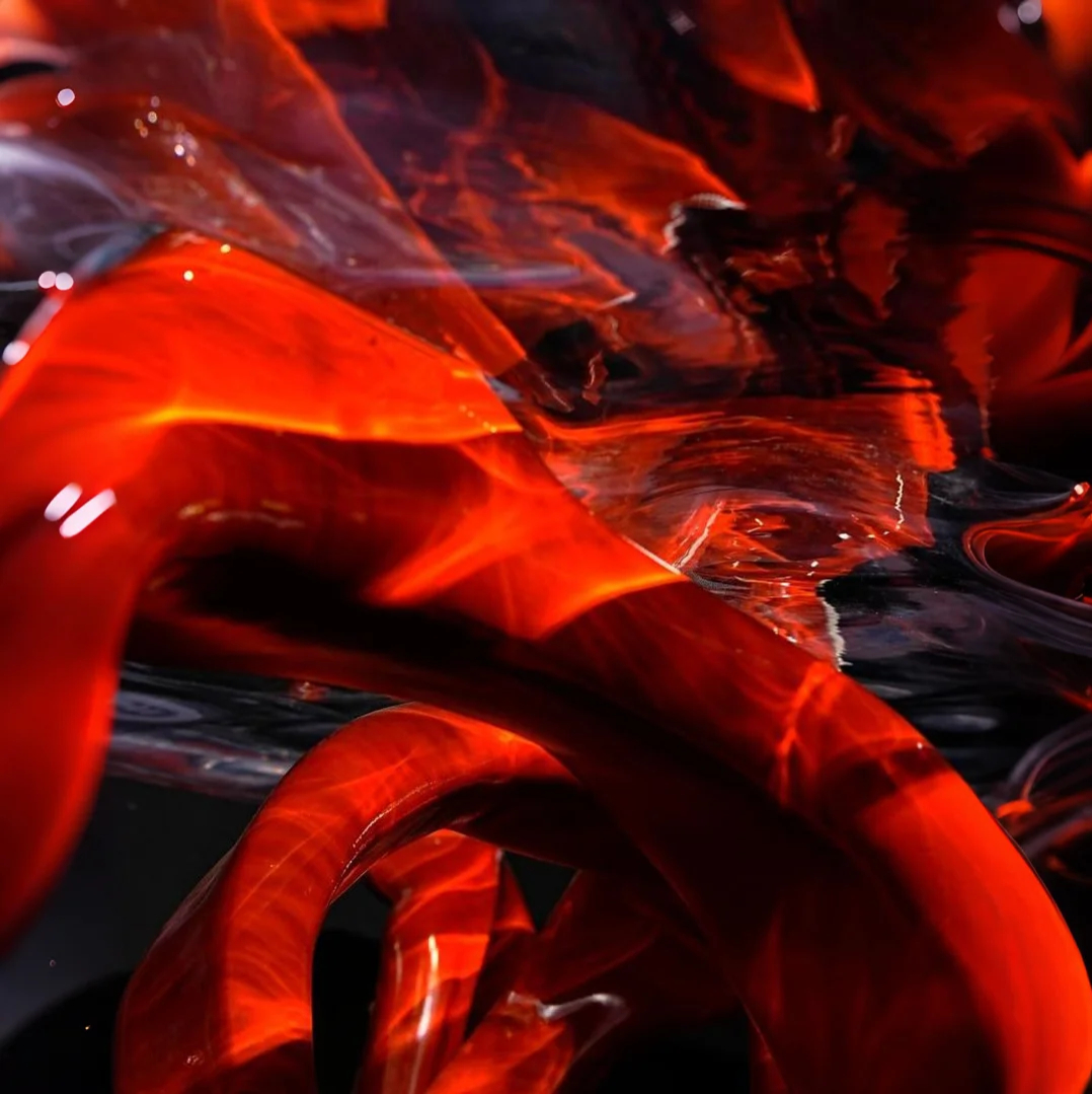 Serpent of Flame Acrylic Coffee Table – Fiery Sculptural Base Meets Water Ripple Top