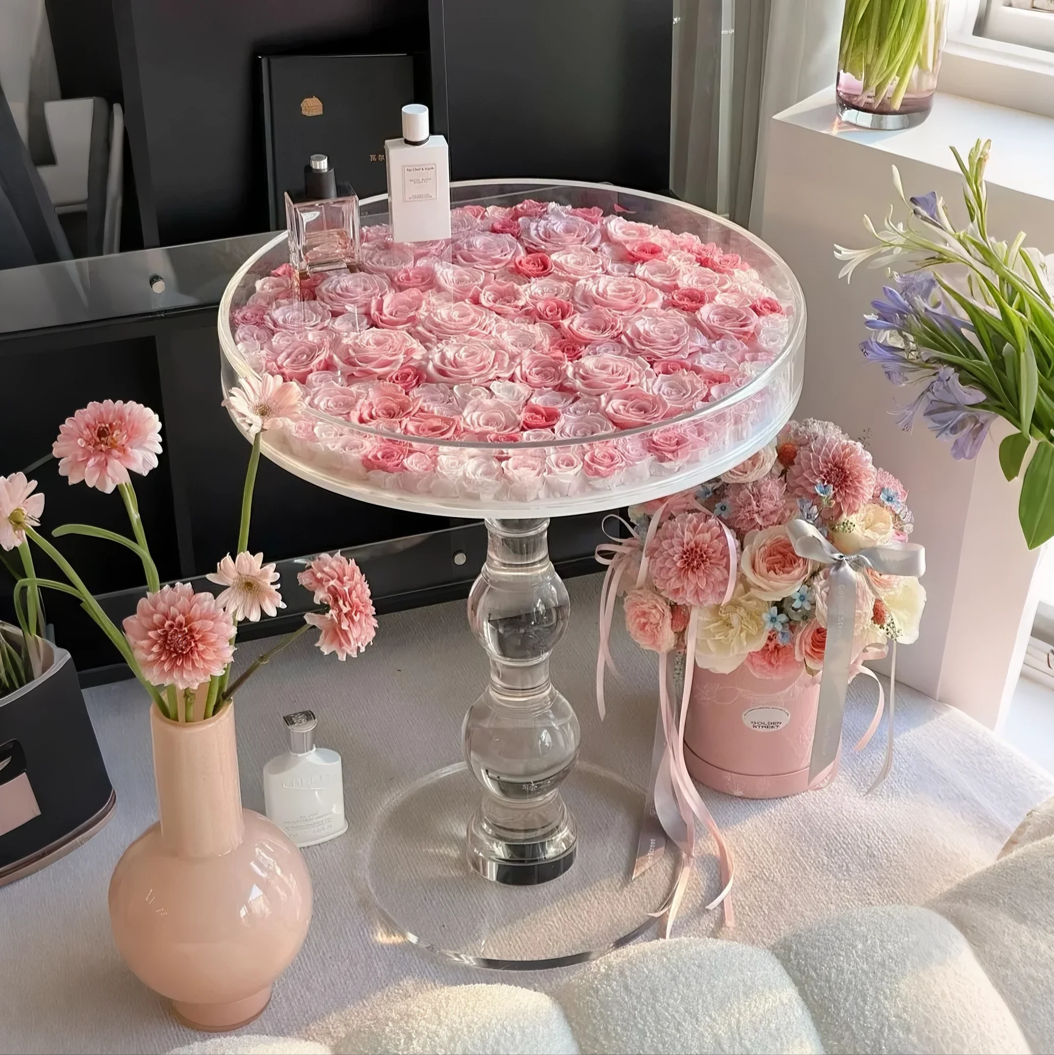 Roséra Acrylic Bloom Side Table