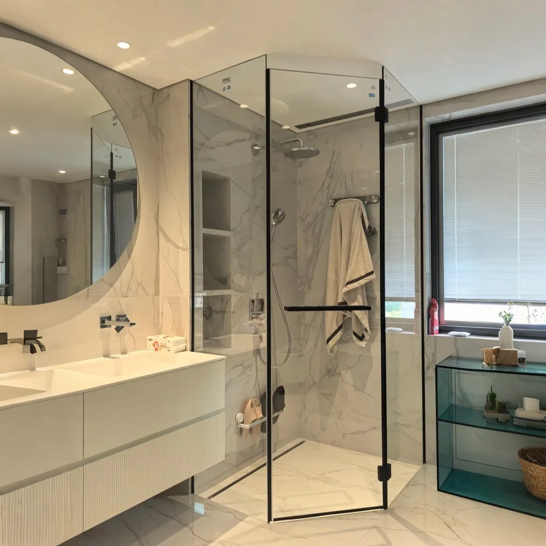 Acryspace Minimal Shower Realm