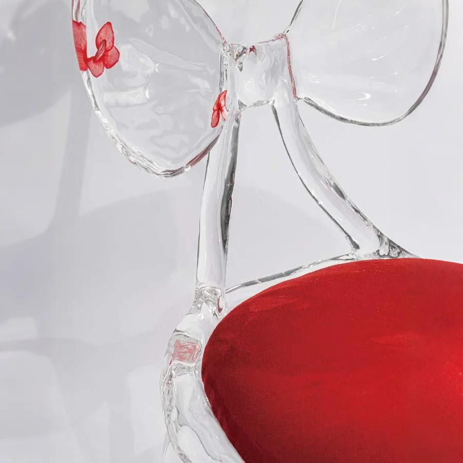 Berry Kiss · Artistic Transparent Vanity Chair