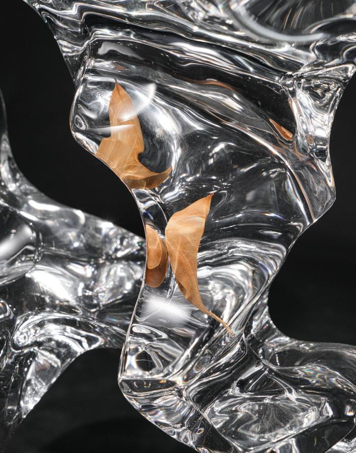 Luminous Mirage · Sculptural Acrylic Art Stool Inspired by Liquid Light