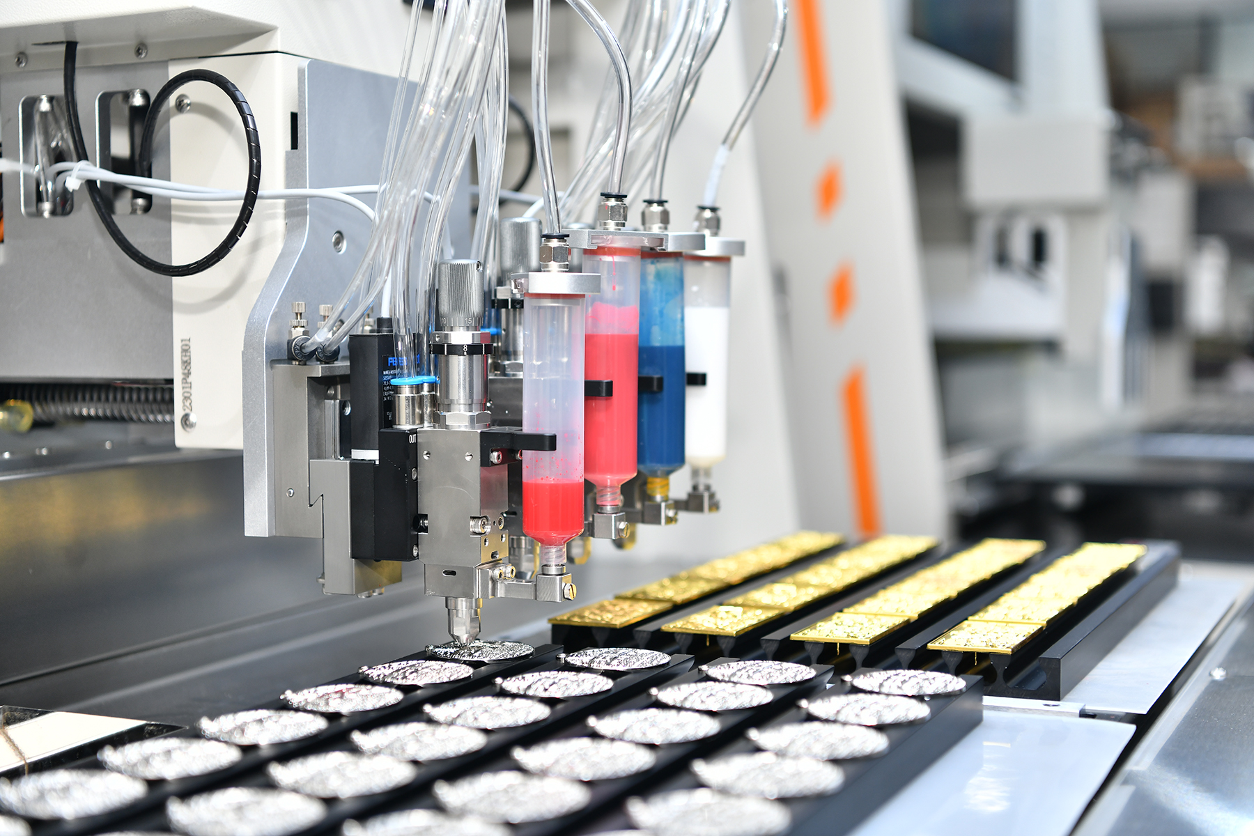 Enamel Emoji Button Pin Filling Machine | Advanced Craft Production Equipment