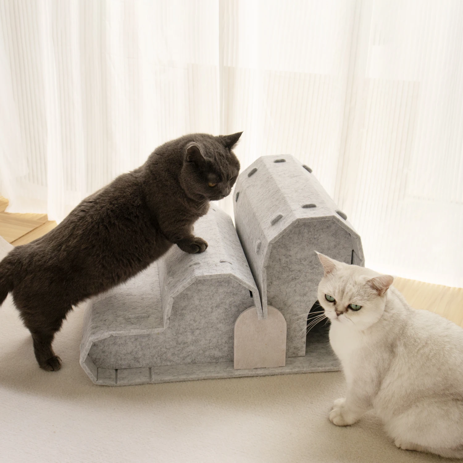 Large Classic 2-Story Eco-Friendly Foldable Portable Indoor Cat House Cozy Wool Tunnel Removable Washable Bed Cave Carton