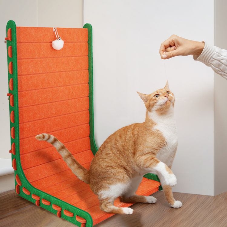 L-Shaped Felt Cat Scratcher with Hanging Ball Toy