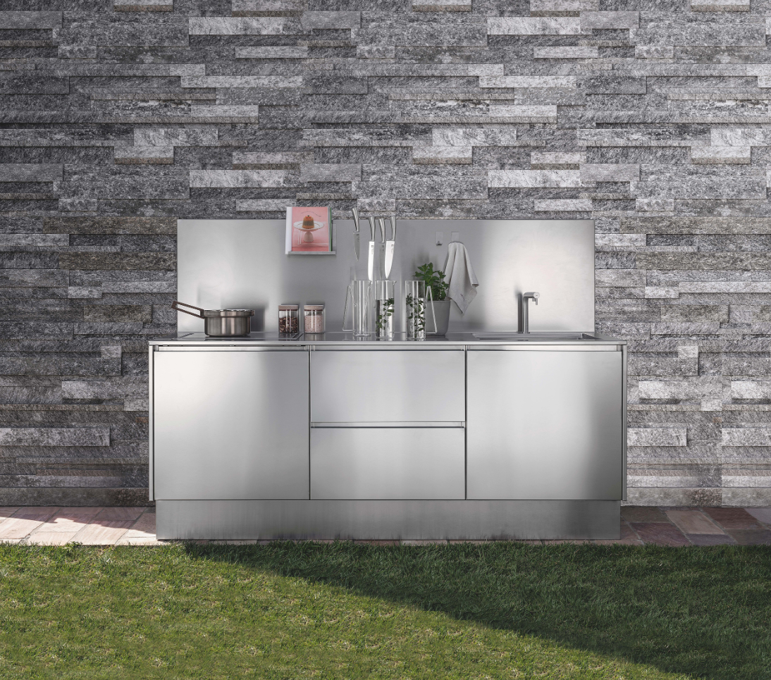 New Professional Designs Custom Made Kitchen Furniture Solid Wood Kitchen Cabinet Doors Outdoor Kitchen Island