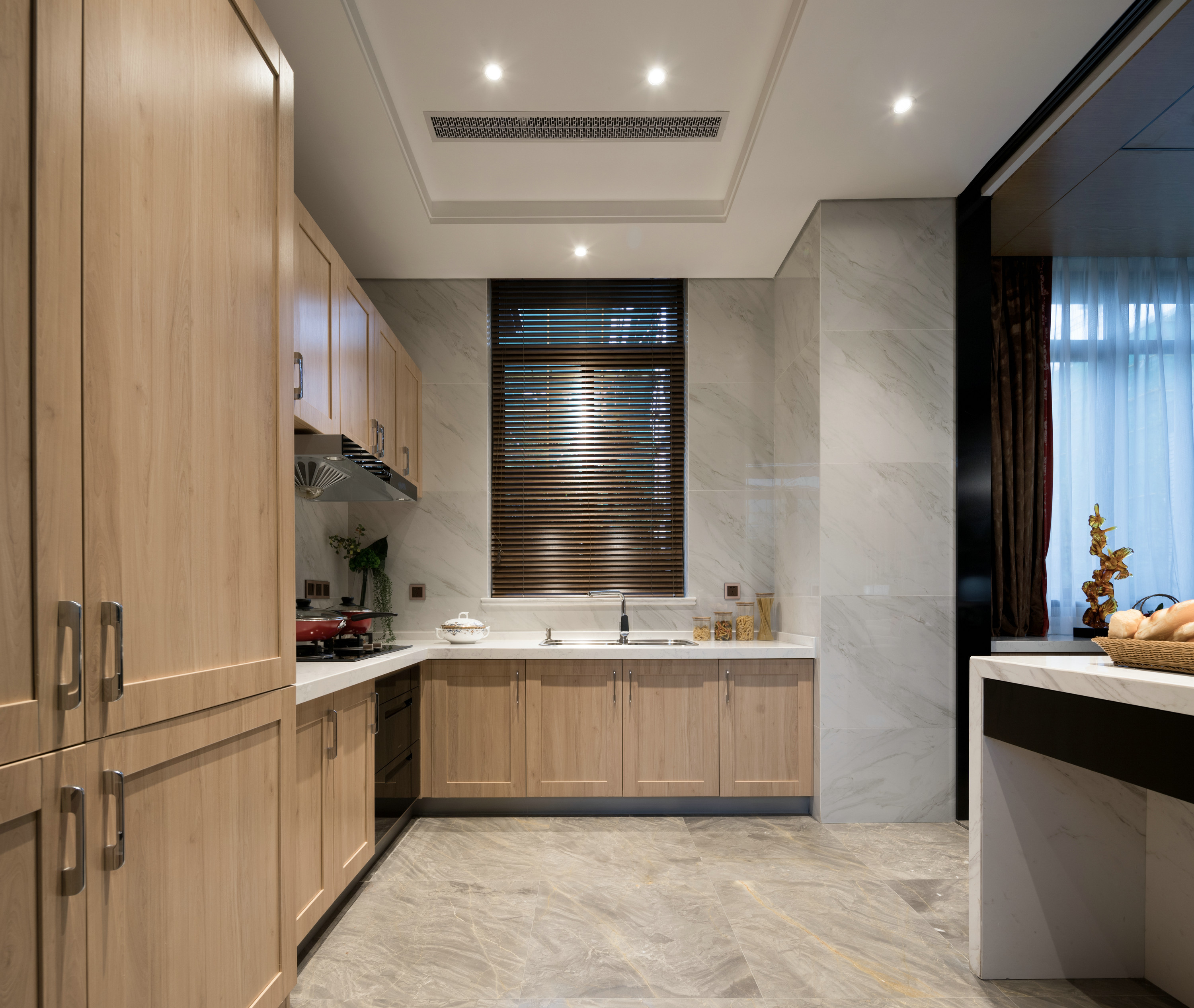 Modern Luxury Interior Kitchen Styling