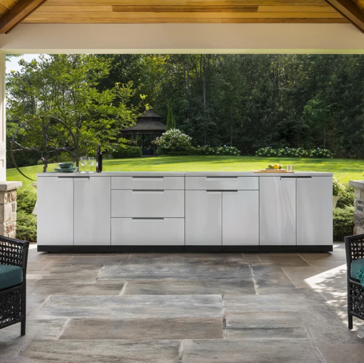 Luxury Kitchen Cabinet Door Panel Stainless Steel Outdoor Kitchen Cabinets with Island