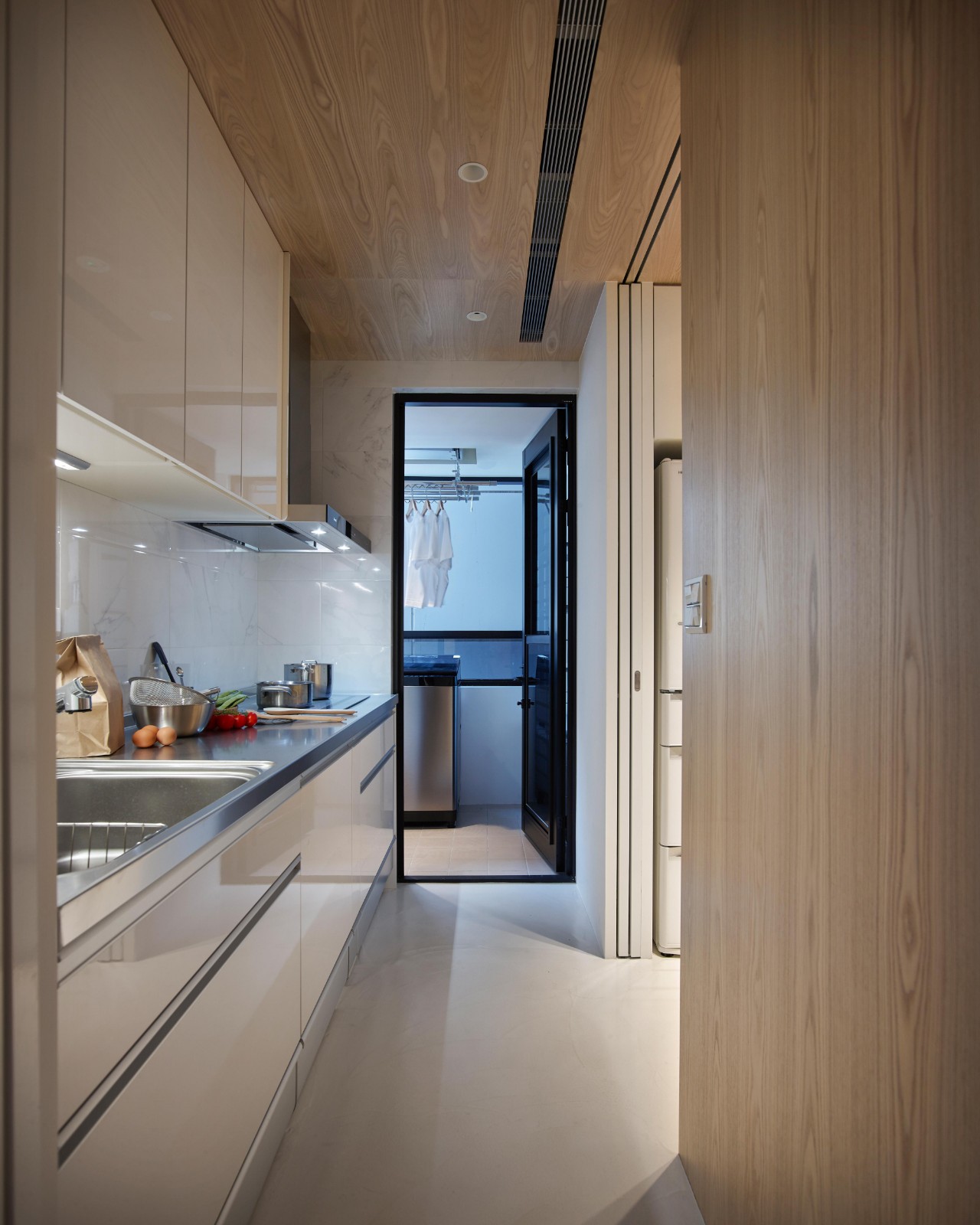 Modern Designs Kitchen Cabinets with Kitchen Cabinets China Style High End Luxury Kitchen Cabinets