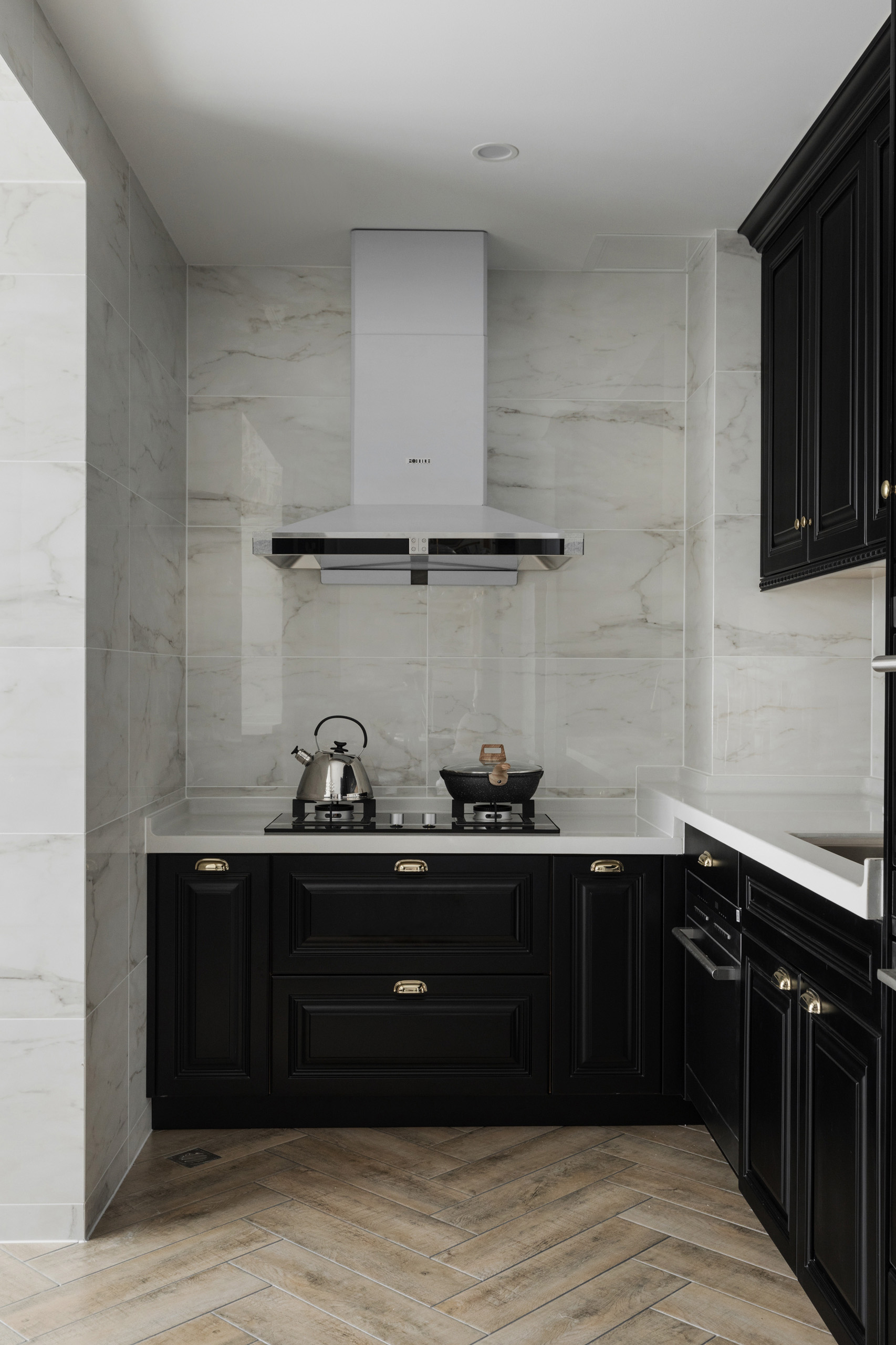 Kitchen Modern Cabinet Set Storage Cabinet Shelf with Door