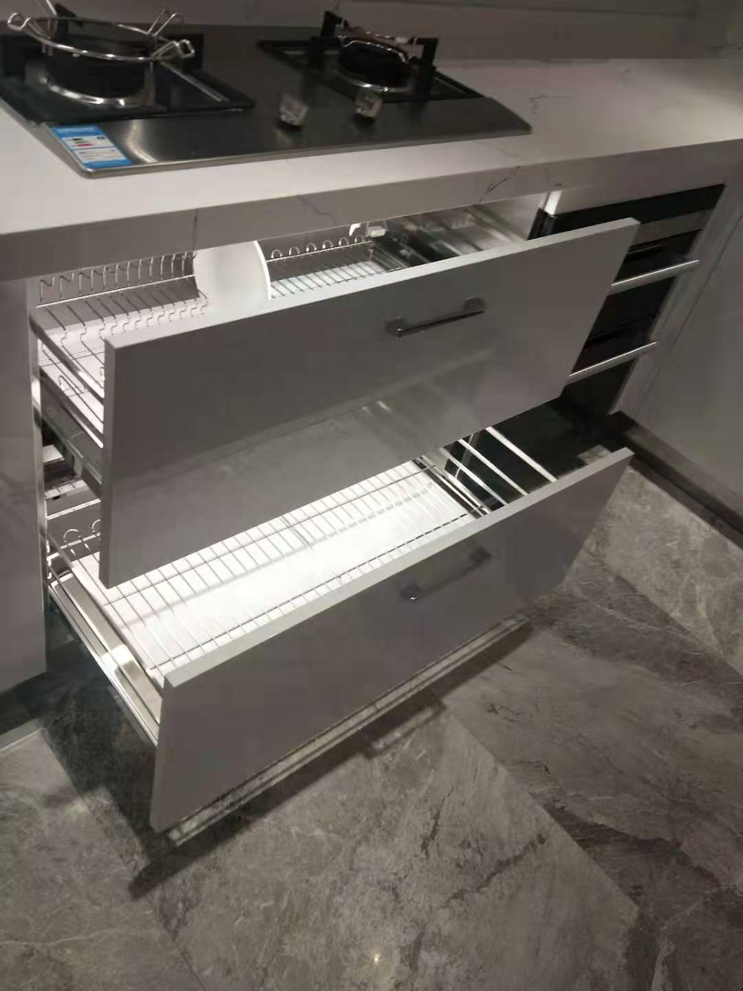 Pull Out Wall Ready Made Kitchen Cabinets