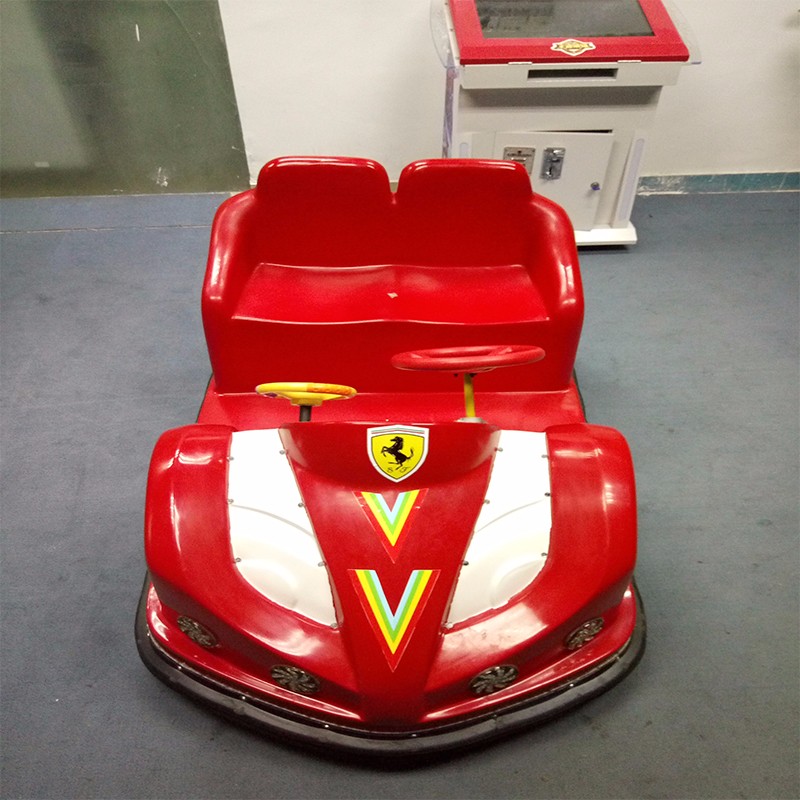 Factory Can Customize the Amusement Park Red Kids Racing Car Shape Dodgem Car 12 in 1 Simulator G5 Chariot Dodgem Car