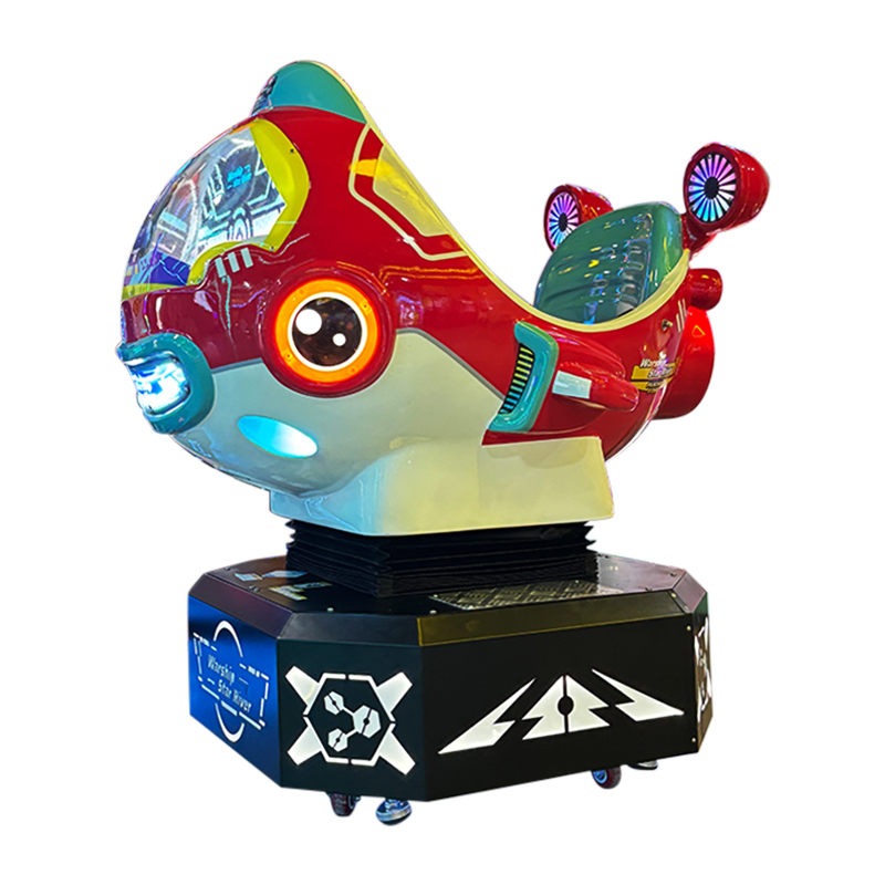 The Popular Arcade Mall Has Cute Single-player Rocking Cars and Coin-operated Game Machines for Arcade Games.