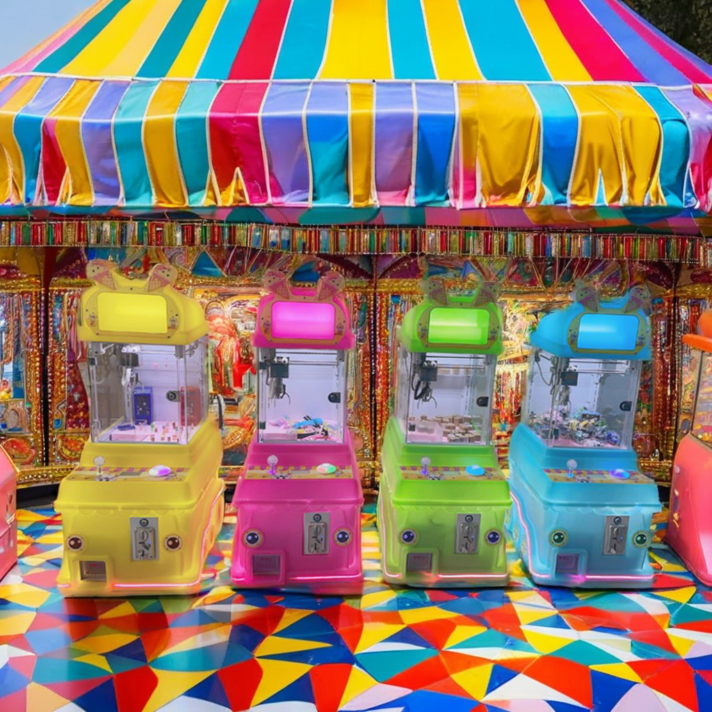 Hot Selling Premium Mini Coin-Operated Arcade Crane Games Kids Plush Dolphin and Sweets Claw Machine Premium Plush Toy