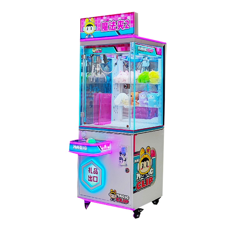 Wholesale Coin Operated Gift Game Machine Free Spins Clip Sticker Card Arcade Clip Doll Machine for Sale  Clip Prize Machine