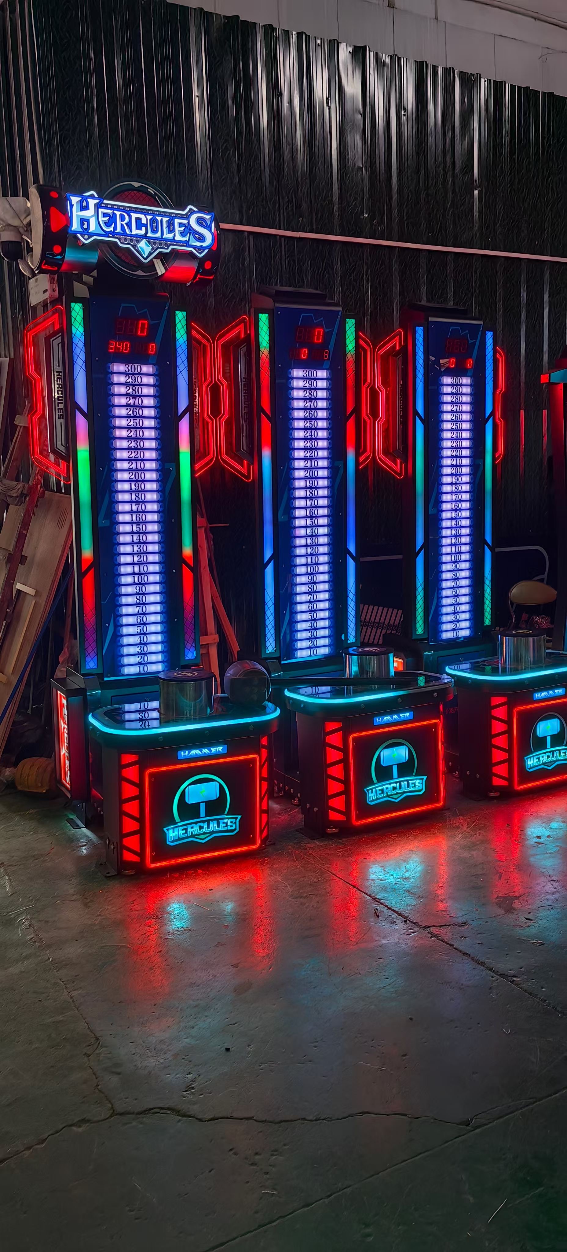 Punching Machines Arcade Boxing Game Machine, Steel Body, High Sensitivity Sensor, Popular for Street Play Boxing Game Machine