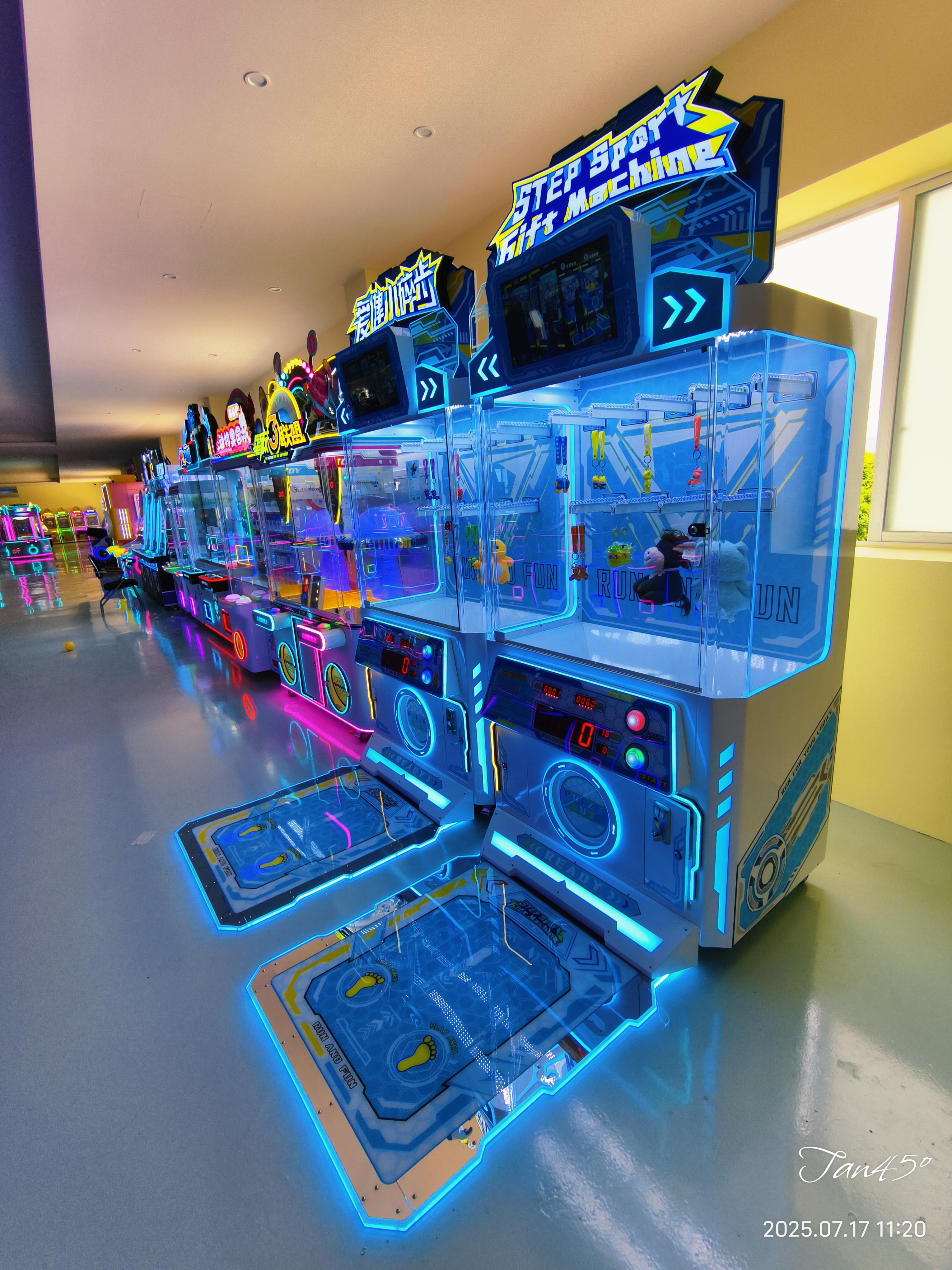 Coin Operated Step Sports Gifts Machine Interactive Prize Redemption Game for Kids Adults Indoor Amusement Center