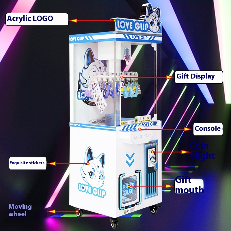 Children's claw machine, mini , large commercial mall style, for grabbing snacks, figurines, pendants, and plush toys.