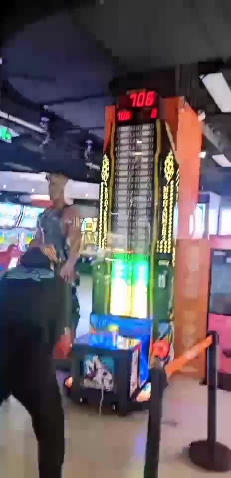 The Most Popular Arcade-Style Strongman Force Testing and Boxing Console Coin-Operated Hammering Game