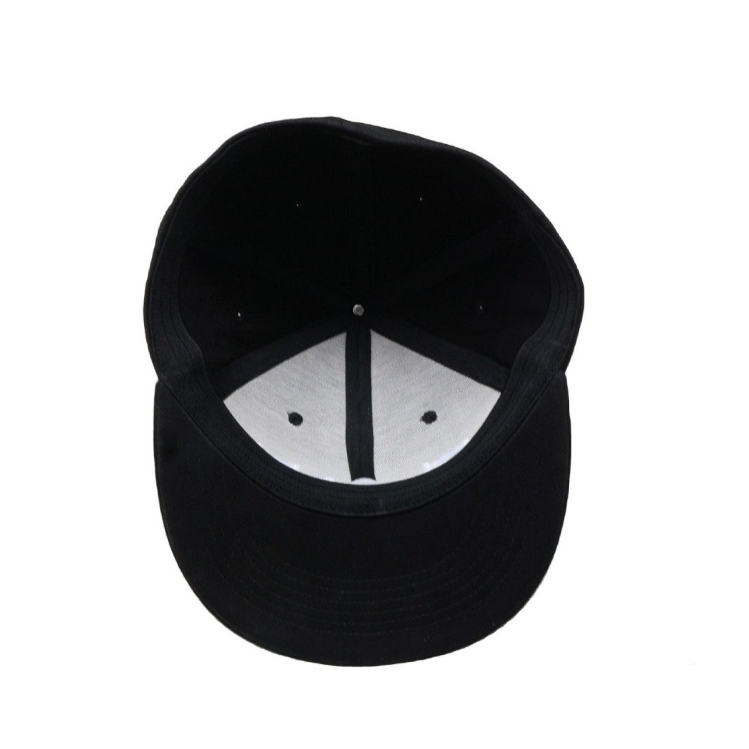 High-quality 6-Panel Baseball Snapback Cap with Flat Brim Adjustable 3D Embroidery Outdoor Use Batch Customization Logo