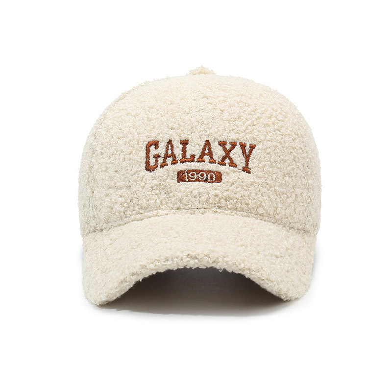 Lambskin Baseball Cap with Warm-keeping Letter Embroidery and Casual Beanie Style