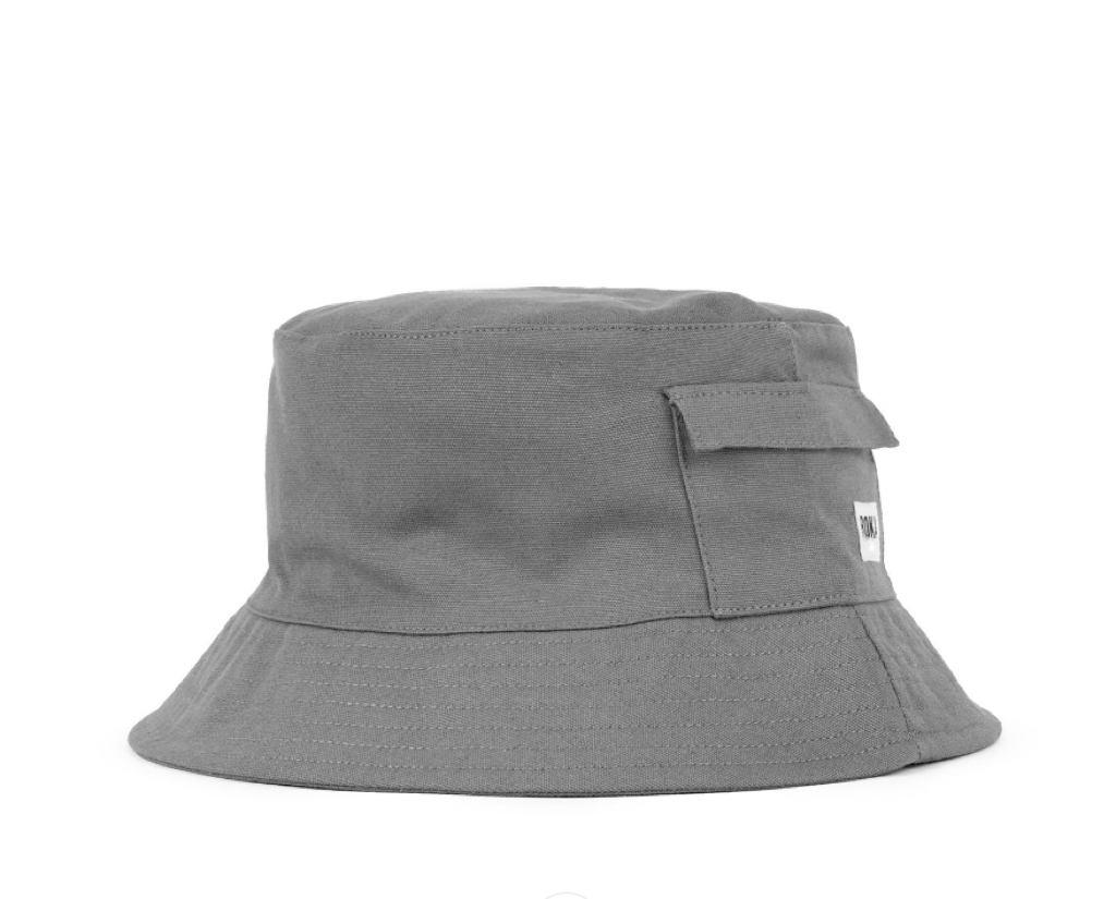 All-cotton Canvas Adjustable Bucket Hat with Cartoon Pattern Outdoor Use 3D Embroidery Logo and Pocket Detail