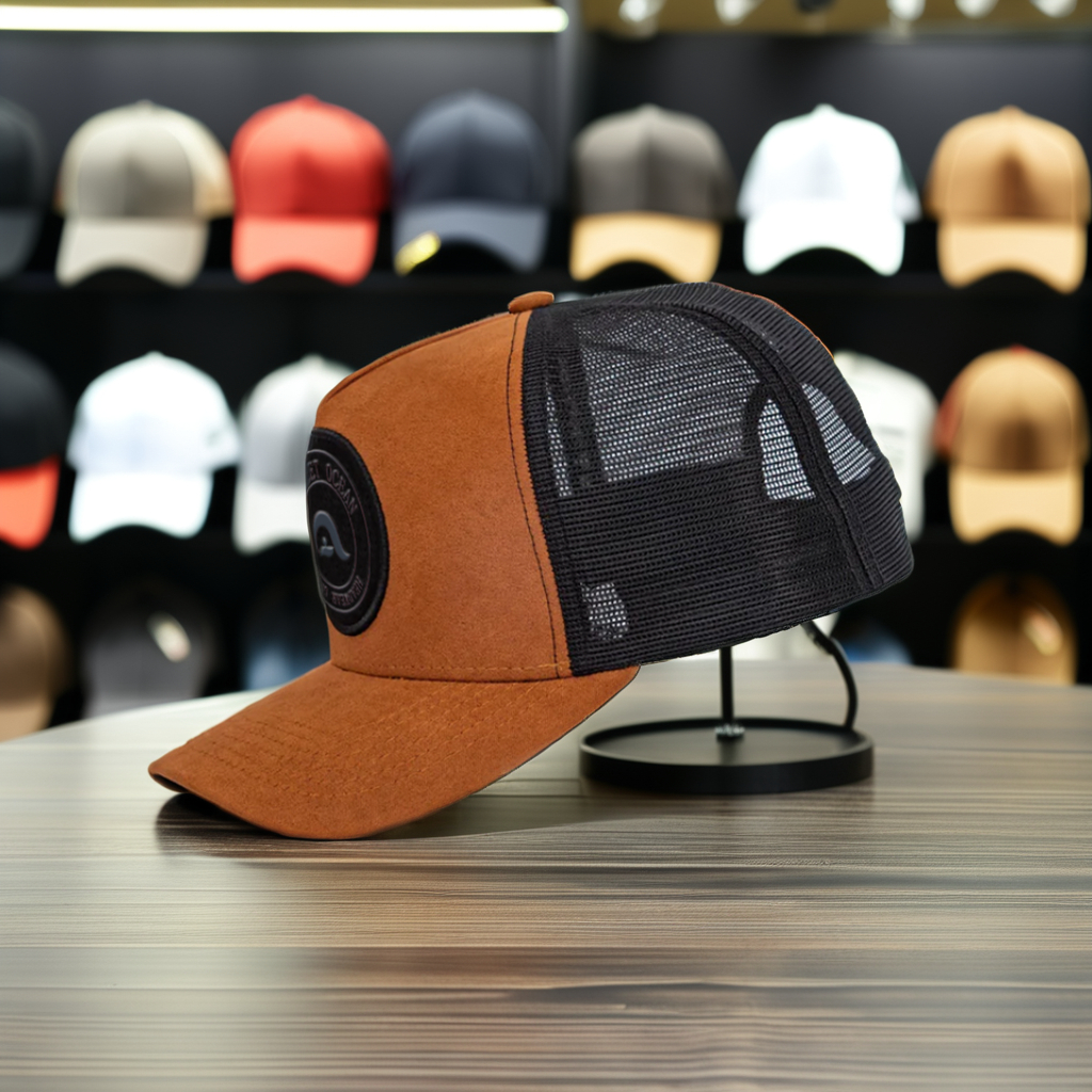 Custom 6-Panel Curved Mesh Cap for Men & Women Embroidered Logo Hip Hop Style Casual Truckers Hat for Sports & Games Flat Brim