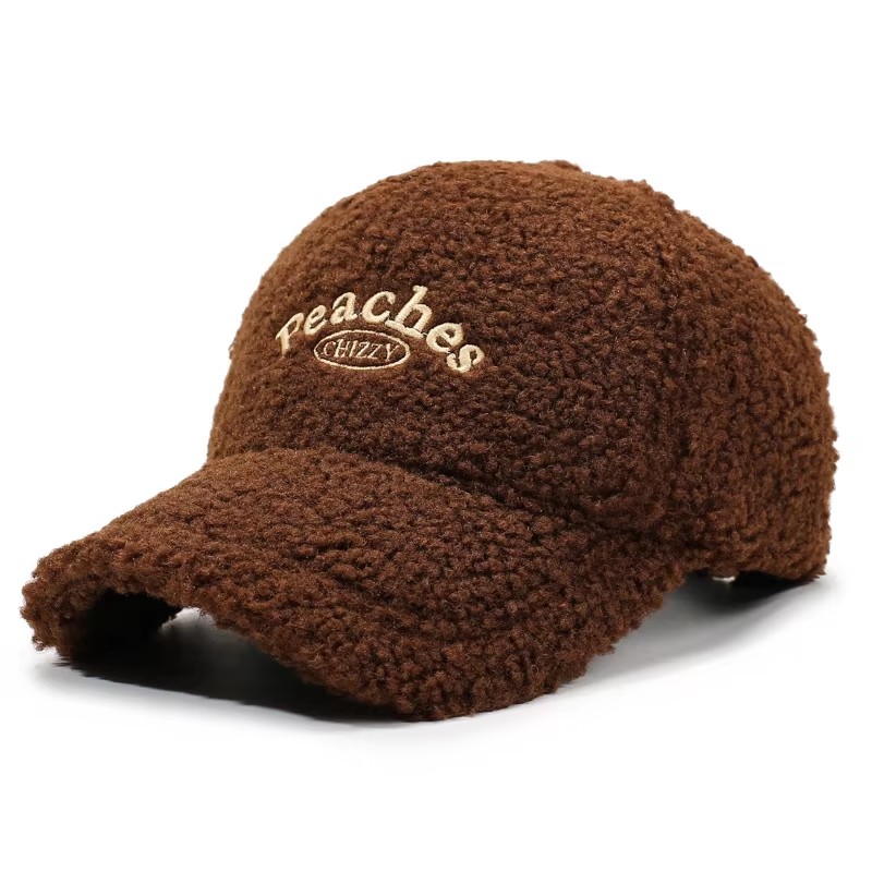 Women's Sherpa Fleece 6-Panel Adjustable Baseball Cap Embroidered Letter Design Winter Outdoor Fashion Hat for Casual Travel Use