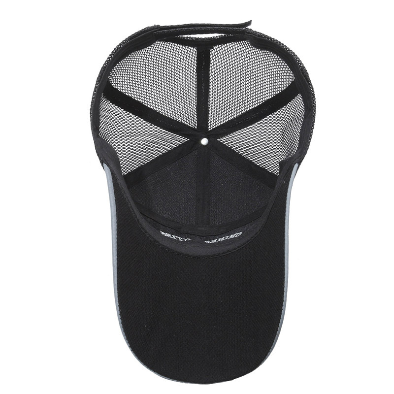 Men's 6-Panel Checkered Trucker Mesh Caps Spring/Summer Outdoor Breathable Mesh Fabric Sun Protection Casual Sports Fishing Use