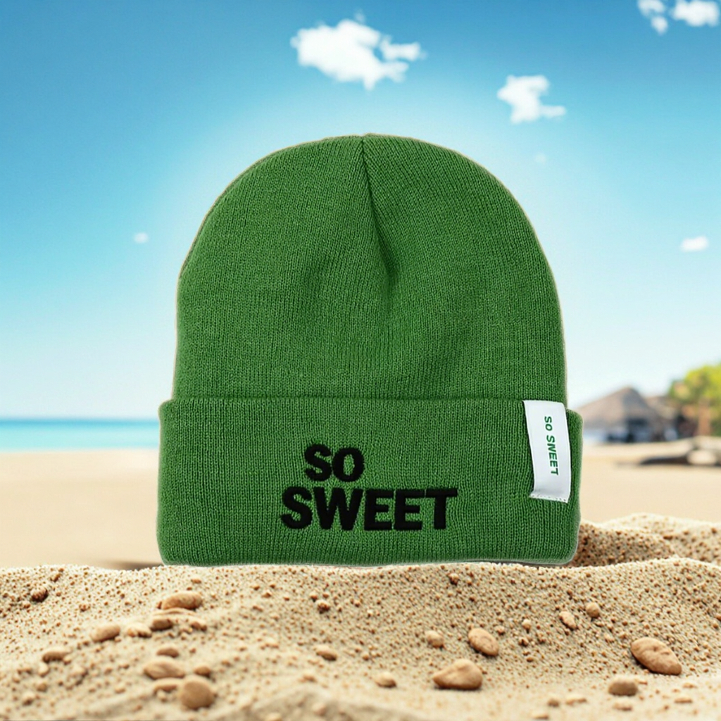 Custom Knit Cuffed Acrylic Slouchy Beanie Streetwear Style Hat for Daily Outdoor Travel and Beach Wear