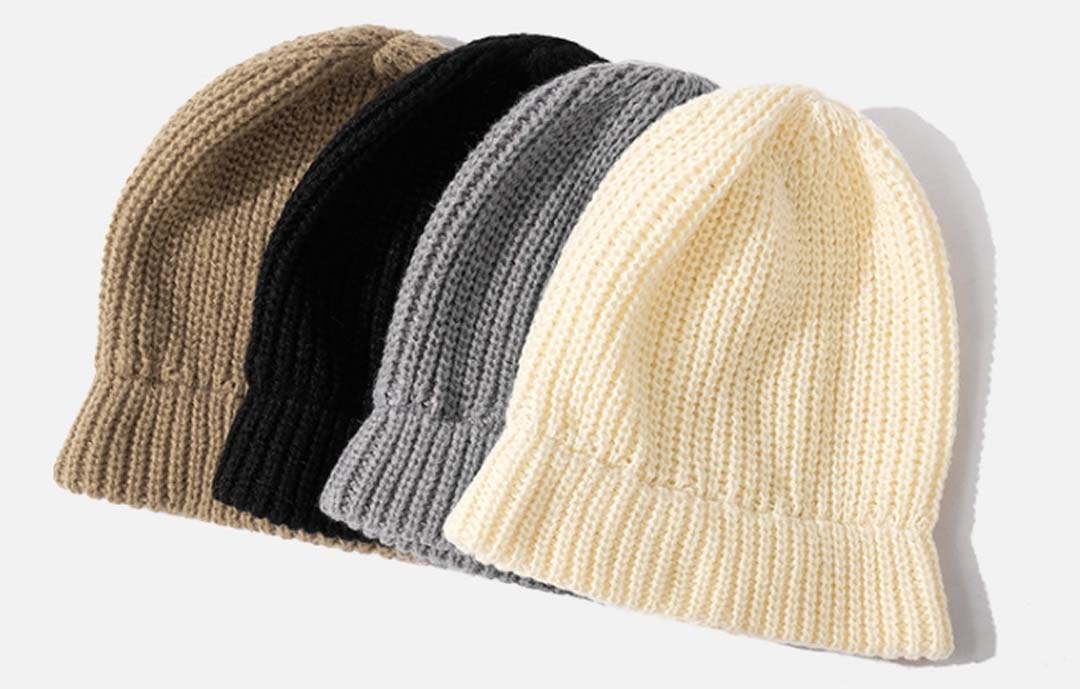 Custom Winter Warm Acrylic Knitted Beanie Cap with 3D Embroidered Design Logo Character Pattern for Travel