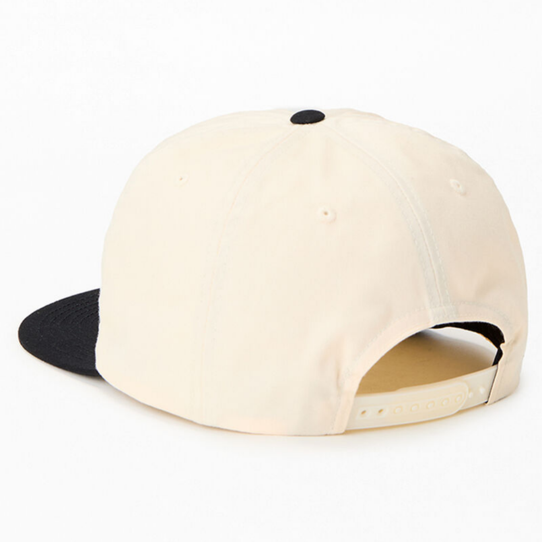 Custom Logo 2-Color 6 Panel Polyester Trucker Hat Frame Curved Edges Various Colors Patch Embroidery Performance Winter Beach