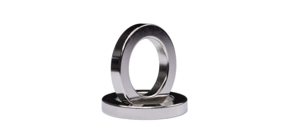 High flux and high-grade custom industrial strengt, compact superior thermal stability high heat resistant round shape with 10mm hole nickel coated neodymium magnets